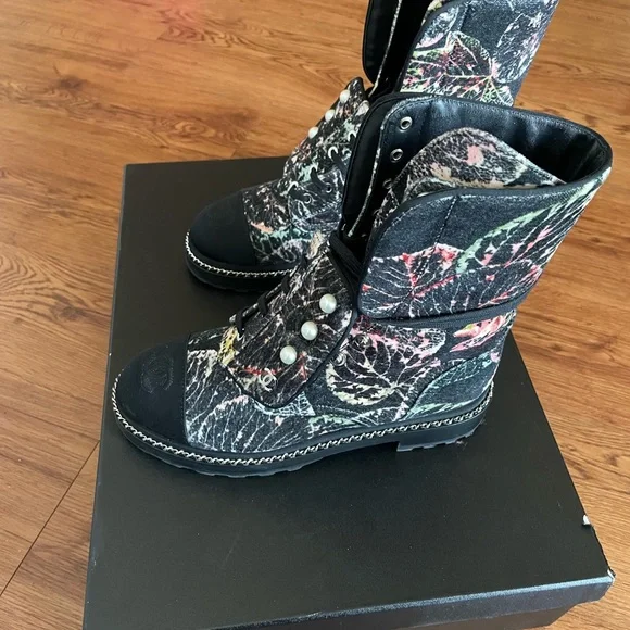 Chanel Boots - Picture 5 of 5